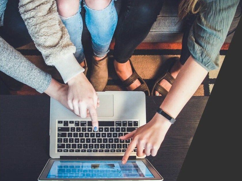 MikeWorldWide Partners with University of Rhode Island to Create Social Media Research Lab for Aspiring Communications Professionals university of rhode island social media research lab